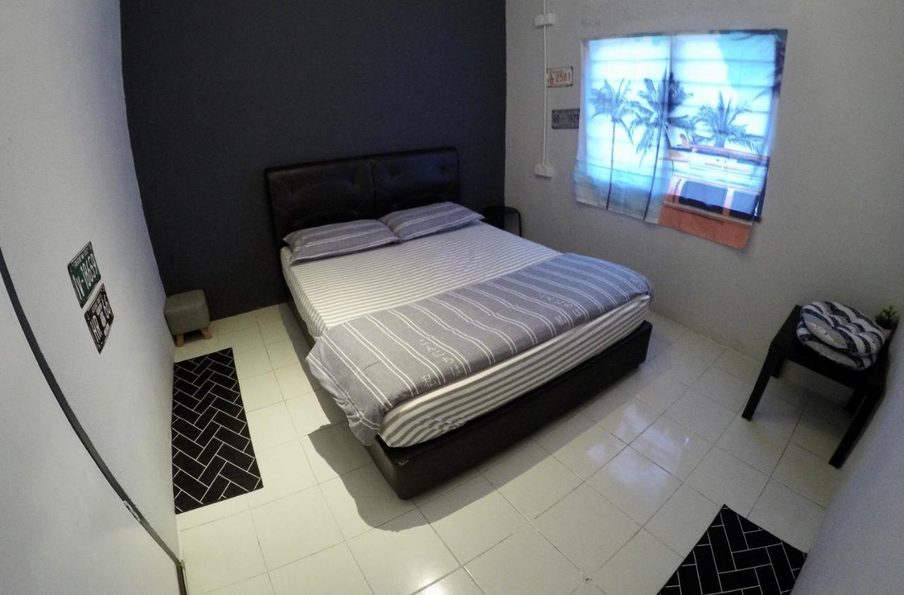 Boxpackers Langkawi Hostel Pantai Cenang  Exterior photo